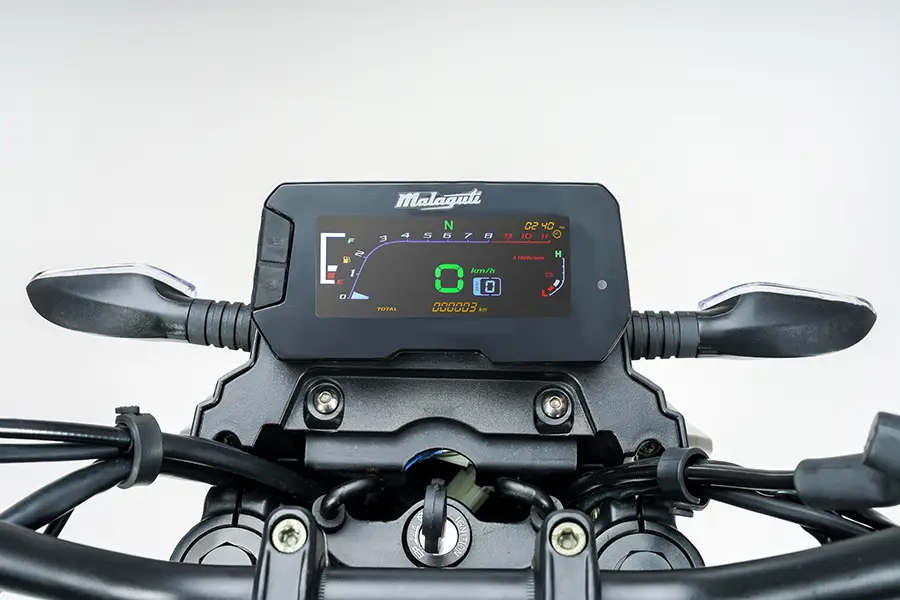 modena150-tablero_lcd